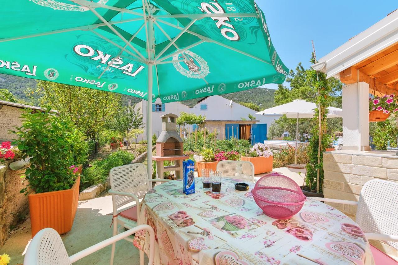 Apartment Kaleta Sveti Jakov Екстер'єр фото