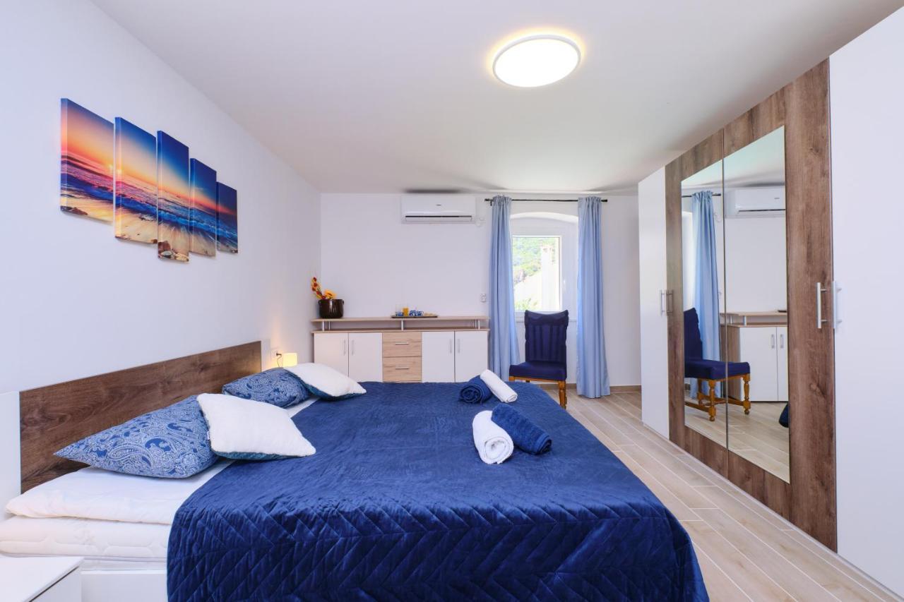 Apartment Kaleta Sveti Jakov Екстер'єр фото