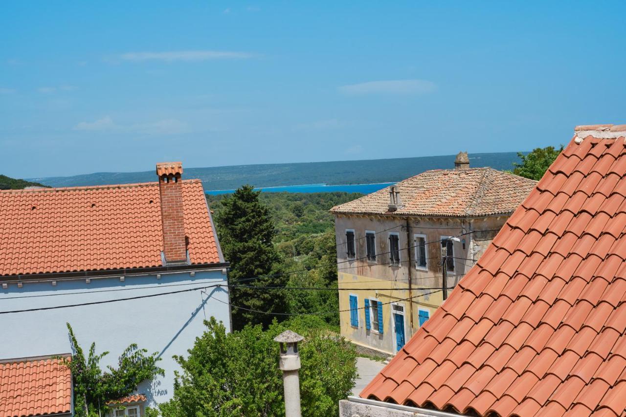 Apartment Kaleta Sveti Jakov Екстер'єр фото