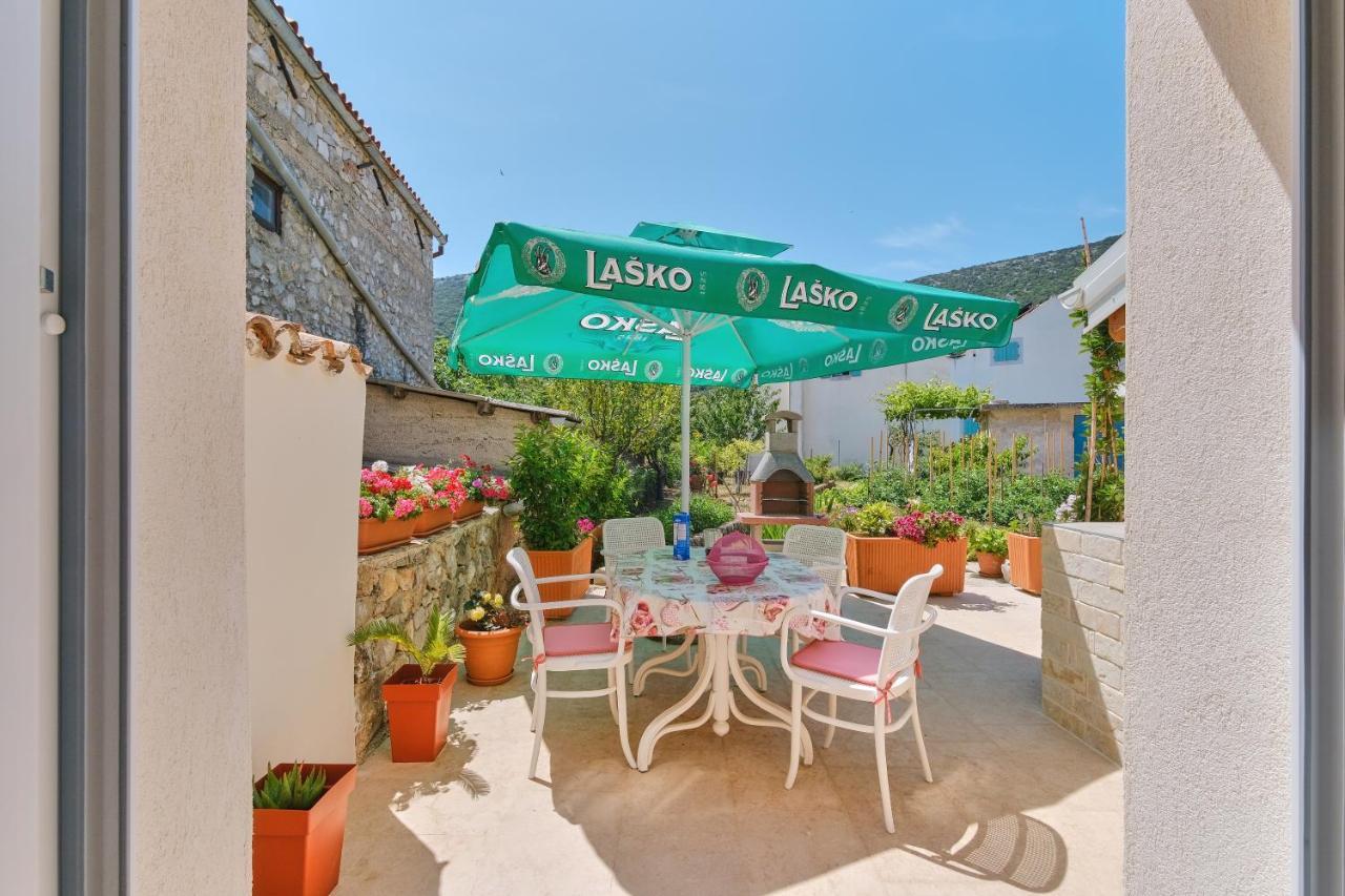 Apartment Kaleta Sveti Jakov Екстер'єр фото